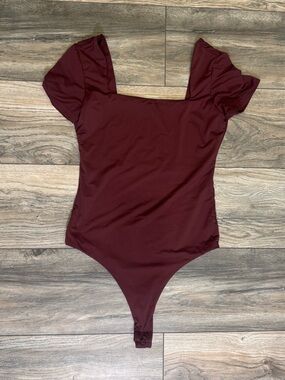 Klassy Network Burgundy Puff-Sleeve Square-Neck Bodysuit
